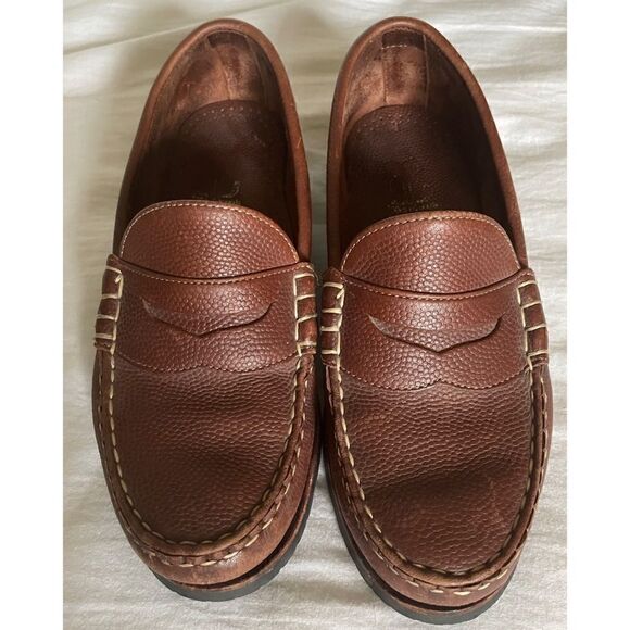 Allen Edmonds
"Duke" Pebble Leather Loafers. Size 6.5 / Excellent - Picture 6 of 11